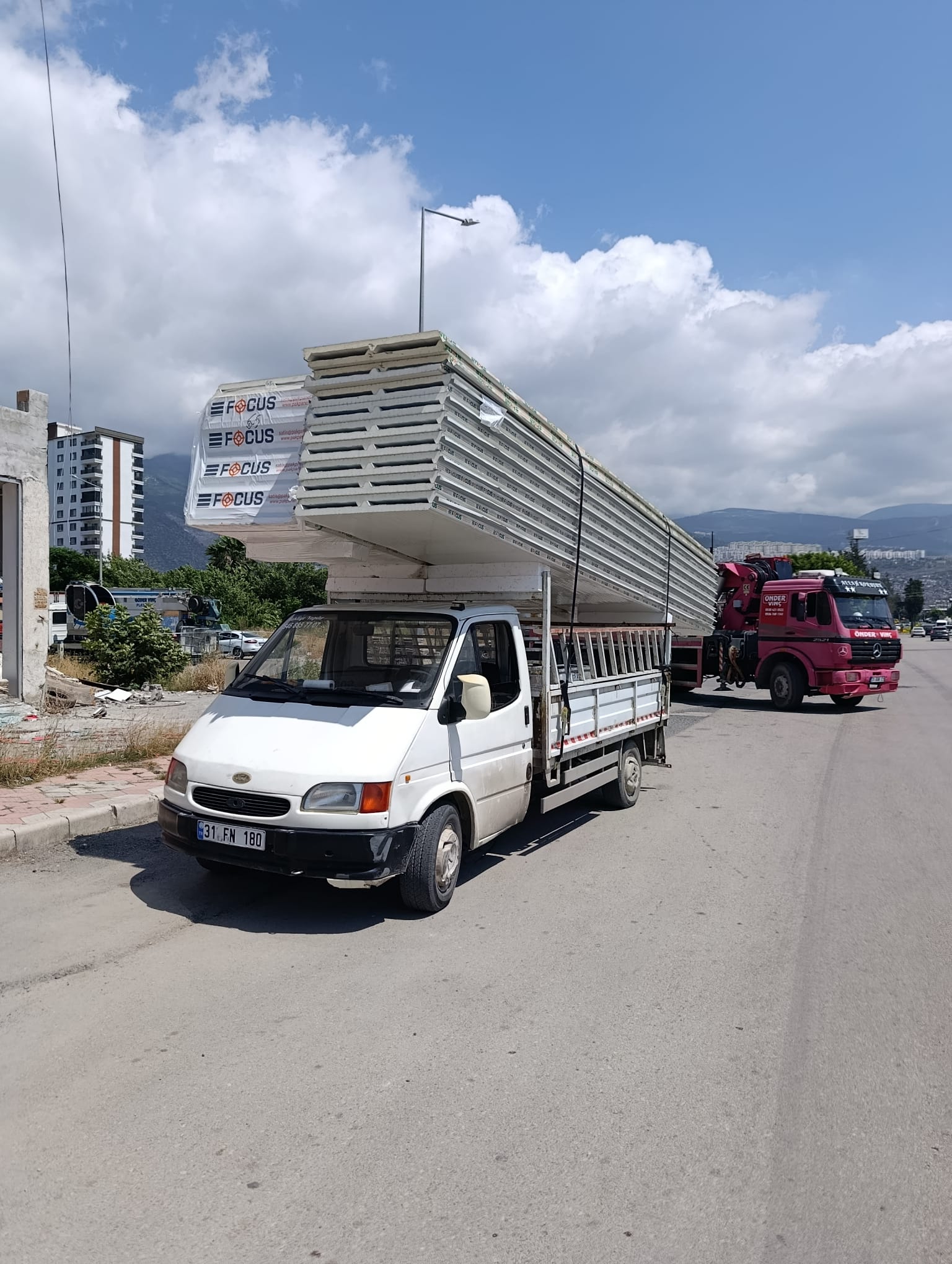 Ekibimiz iş başında - özenli çalışma.